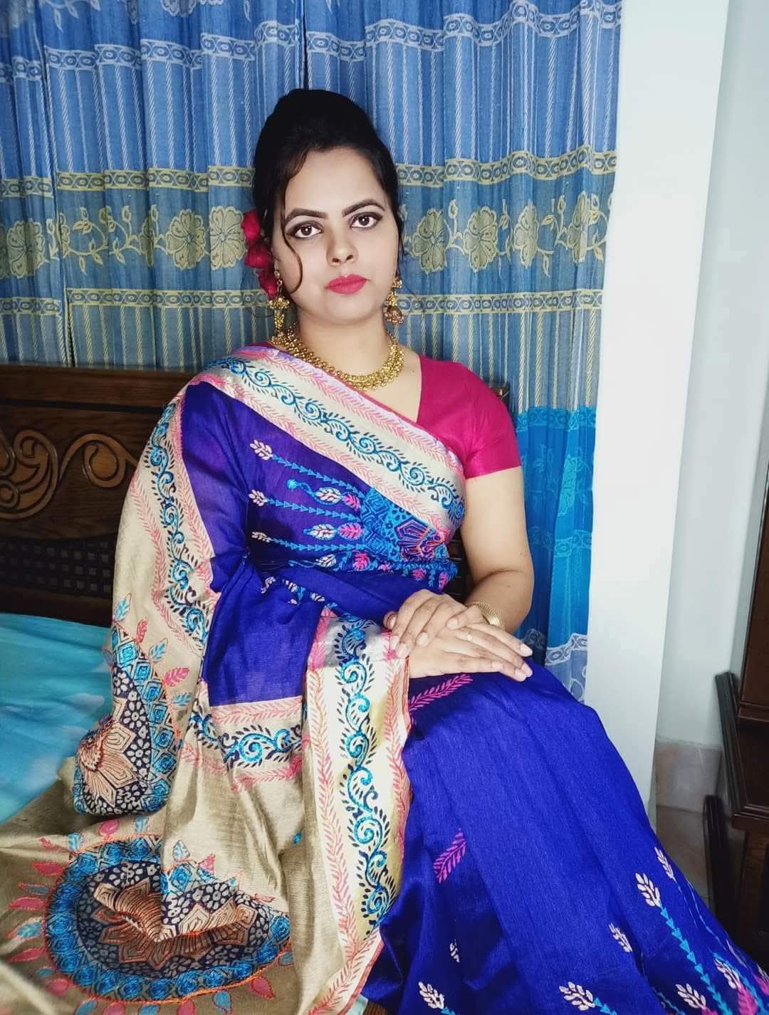 Biodata Image