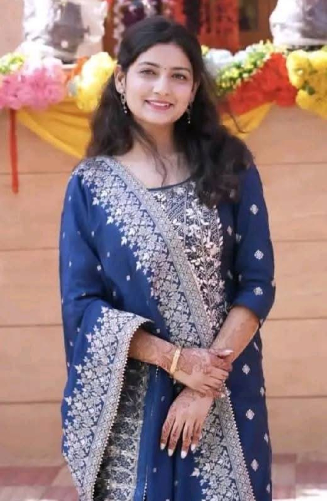 Biodata Image