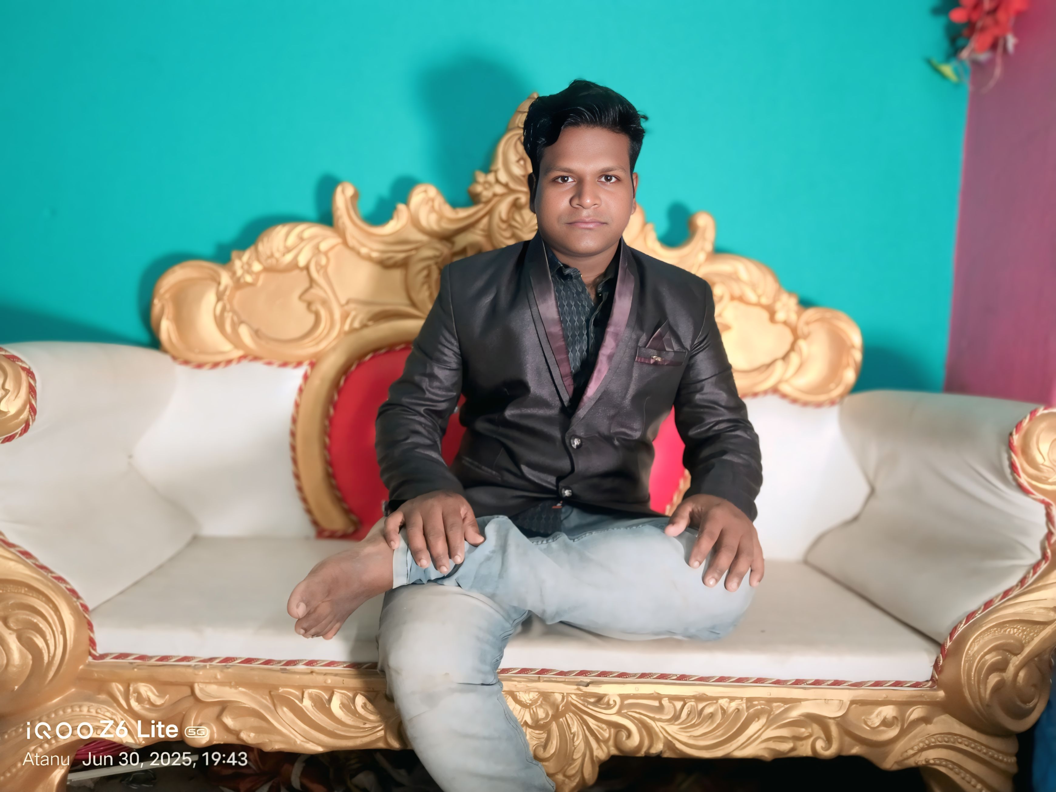 Biodata Image