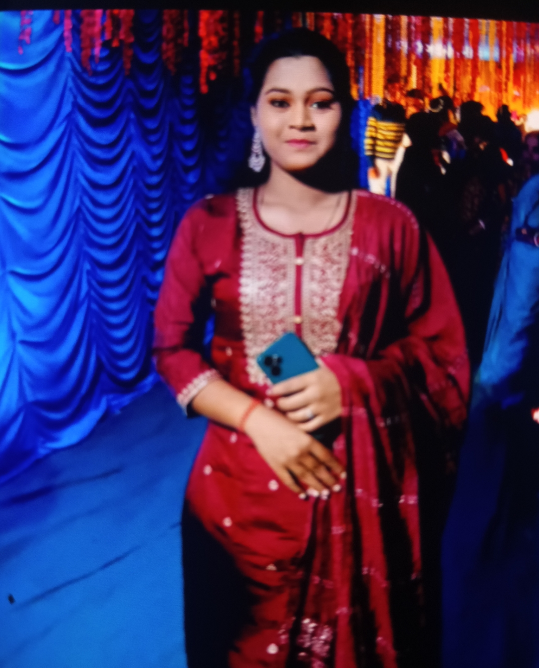 Biodata Image