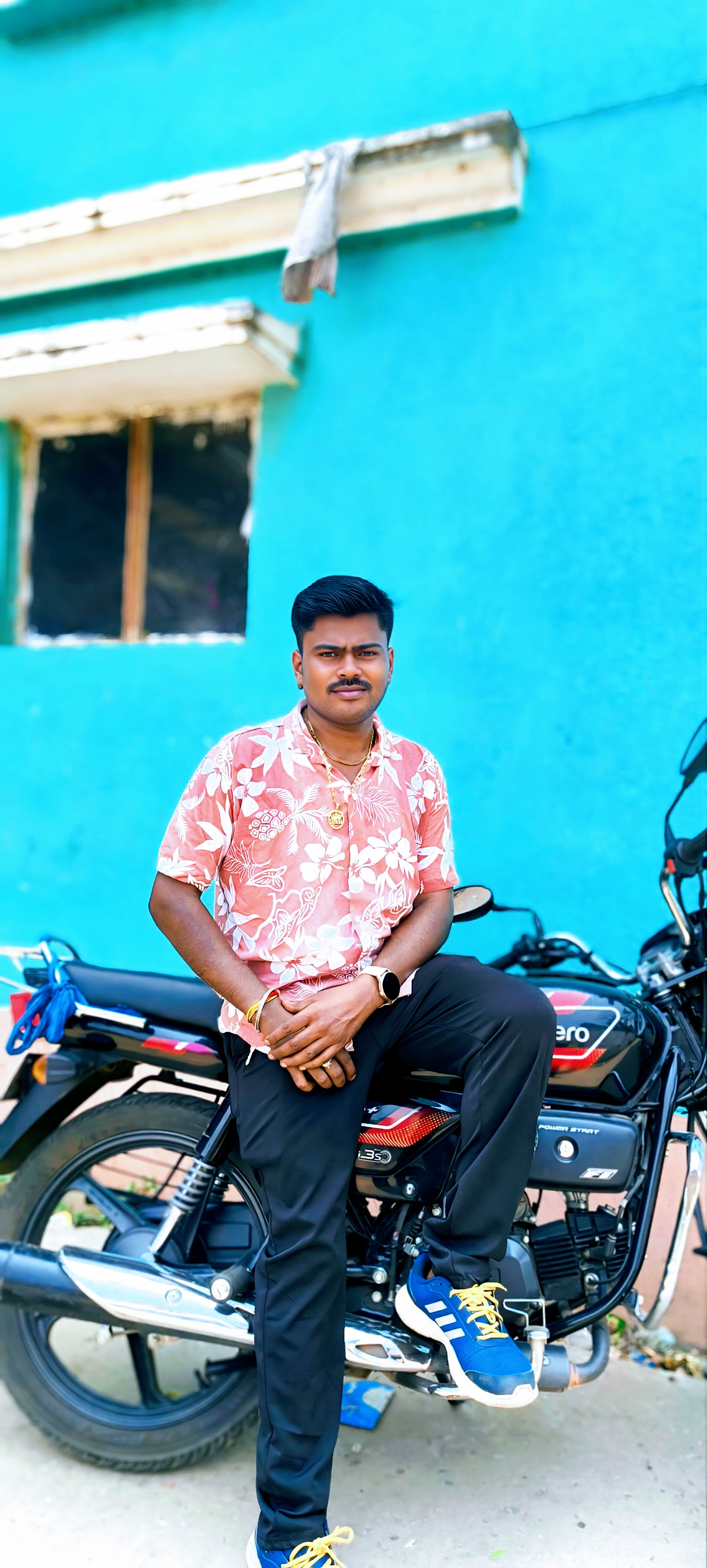 Biodata Image
